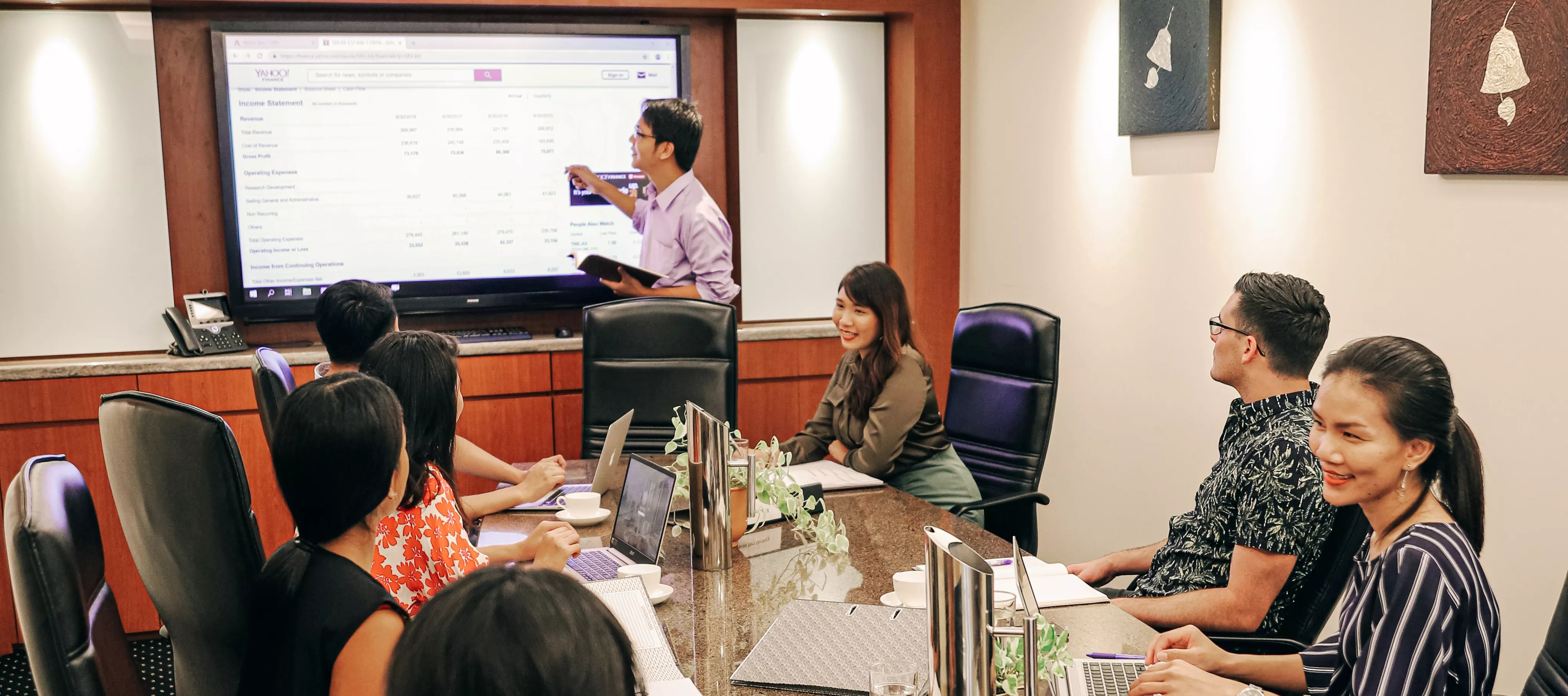 meeting-room-access-office-space-singapore-servcor-1.jpg