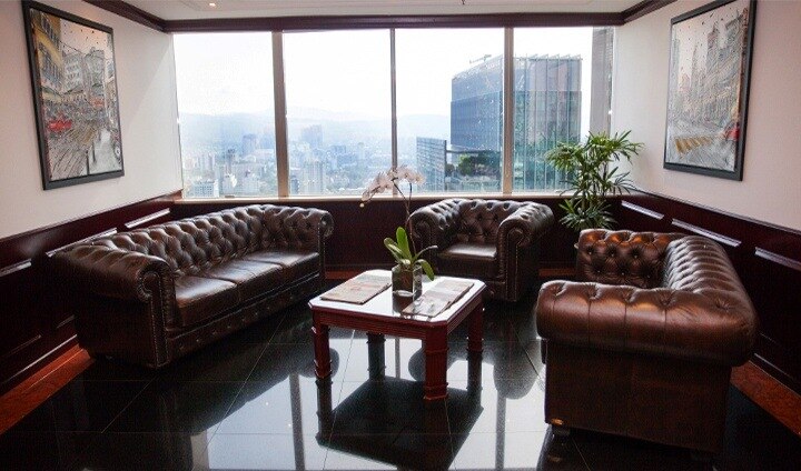 mcb-foyer_720x424.jpg